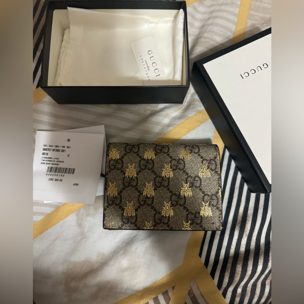 Gucci wallet